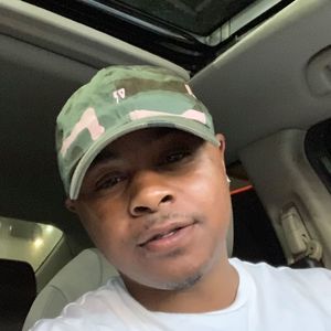 Meet your Posher, Mally